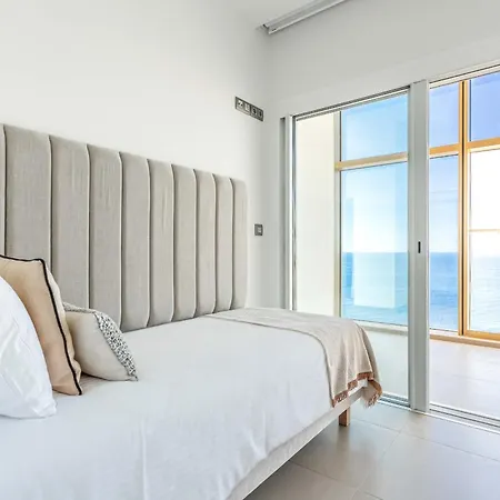 Intempo By Holuxe - 205 - 20th Floor *